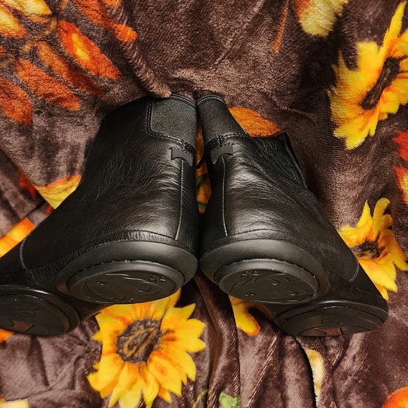 Camper Boot - Picture 7 of 7